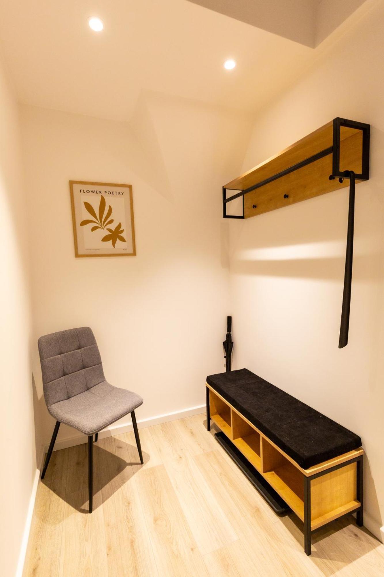 Soulscape Apartments Zwickau Kompakter Loft-Wohnraum Mit Lift Direkt In Die Wohnung, Modern, Zentrumsnah, Gratis Wifi Exterior photo